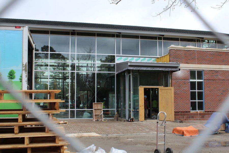 The Hub dining hall is currently under construction and is set to be complete this year.