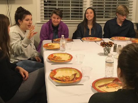 Campus ministry holds Thanksgiving meal to celebrate diversity