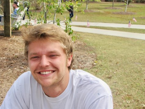Humans of the Dub: Campus Activities / Advice to Freshman