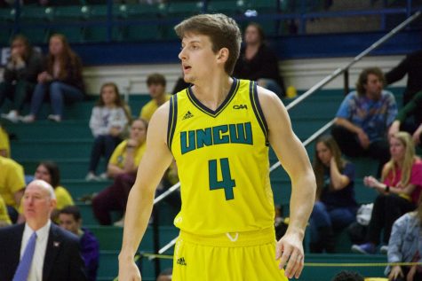 Shawn O'Connell during UNCW's matchup with Northeastern on Feb. 14, 2019