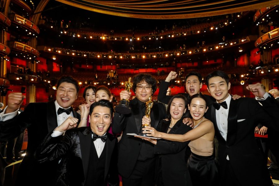The cast of Parasite, winners of the best picture Oscar, backstage at the 92nd Academy Awards on Sunday, February 9, 2020 at the Dolby Theatre at Hollywood & Highland Center in Hollywood, CA. (Al Seib / Los Angeles Times)