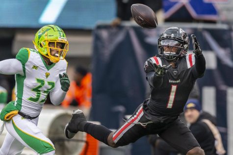 
NY Guardians wide receiver Mekale McKay dives for a pass as Tampa Bay Vipers cornerback Shelton Lewis trails during the second quarter at MetLife Stadium on Feb. 9, 2020. Joe Hermitt | jhermitt@pennlive.com