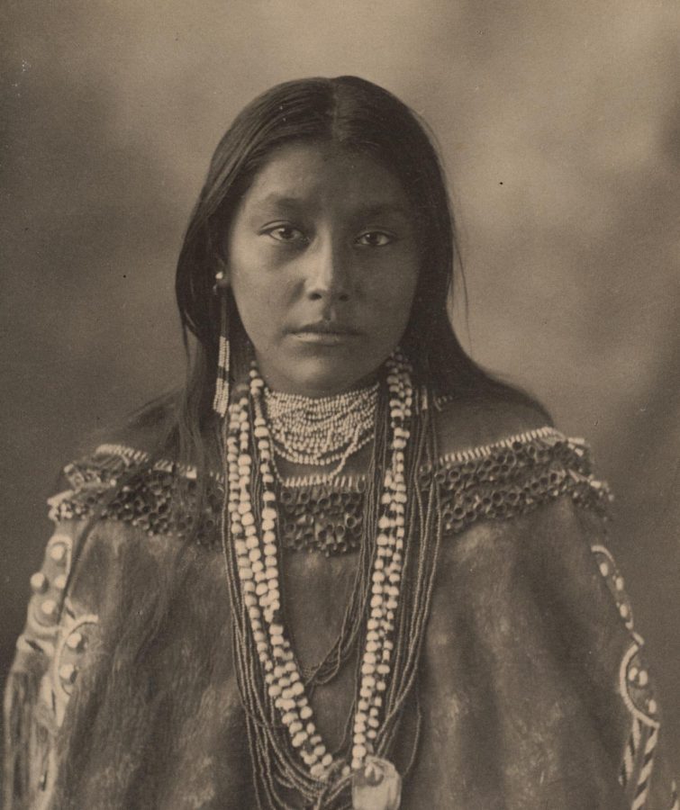 Hattie Tom, Apache, 1898
