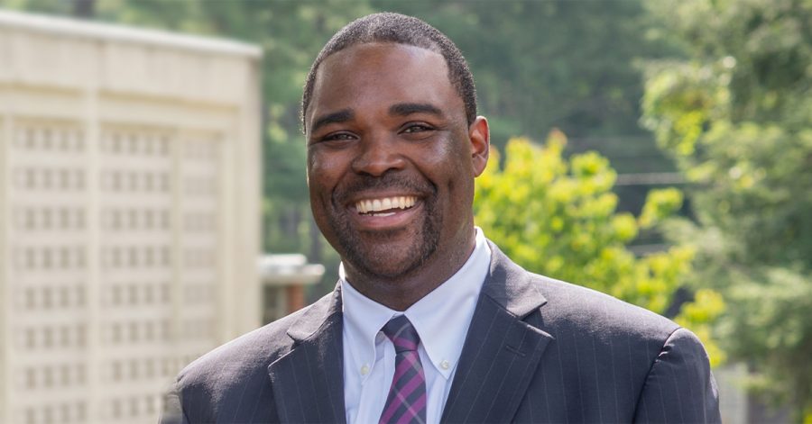 Dr. Lowell K. Davis named new vice chancellor for student affairs.