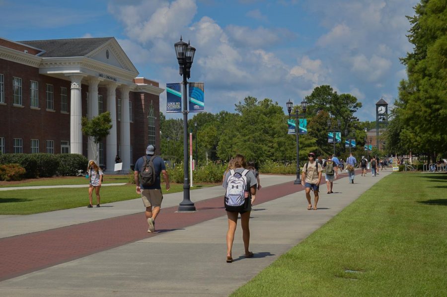 Students head to class.