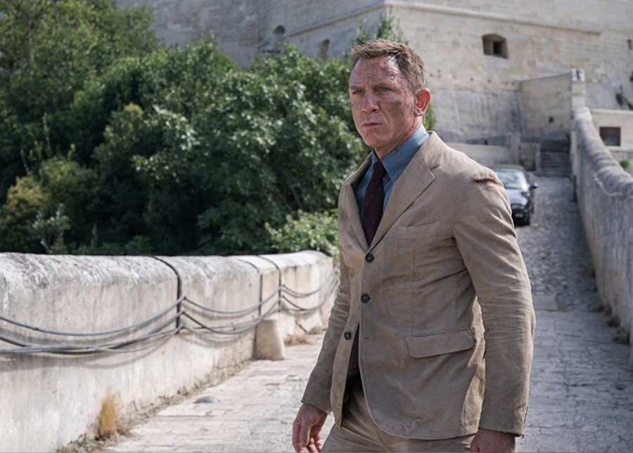 Daniel Craig in “No Time to Die” (2021).