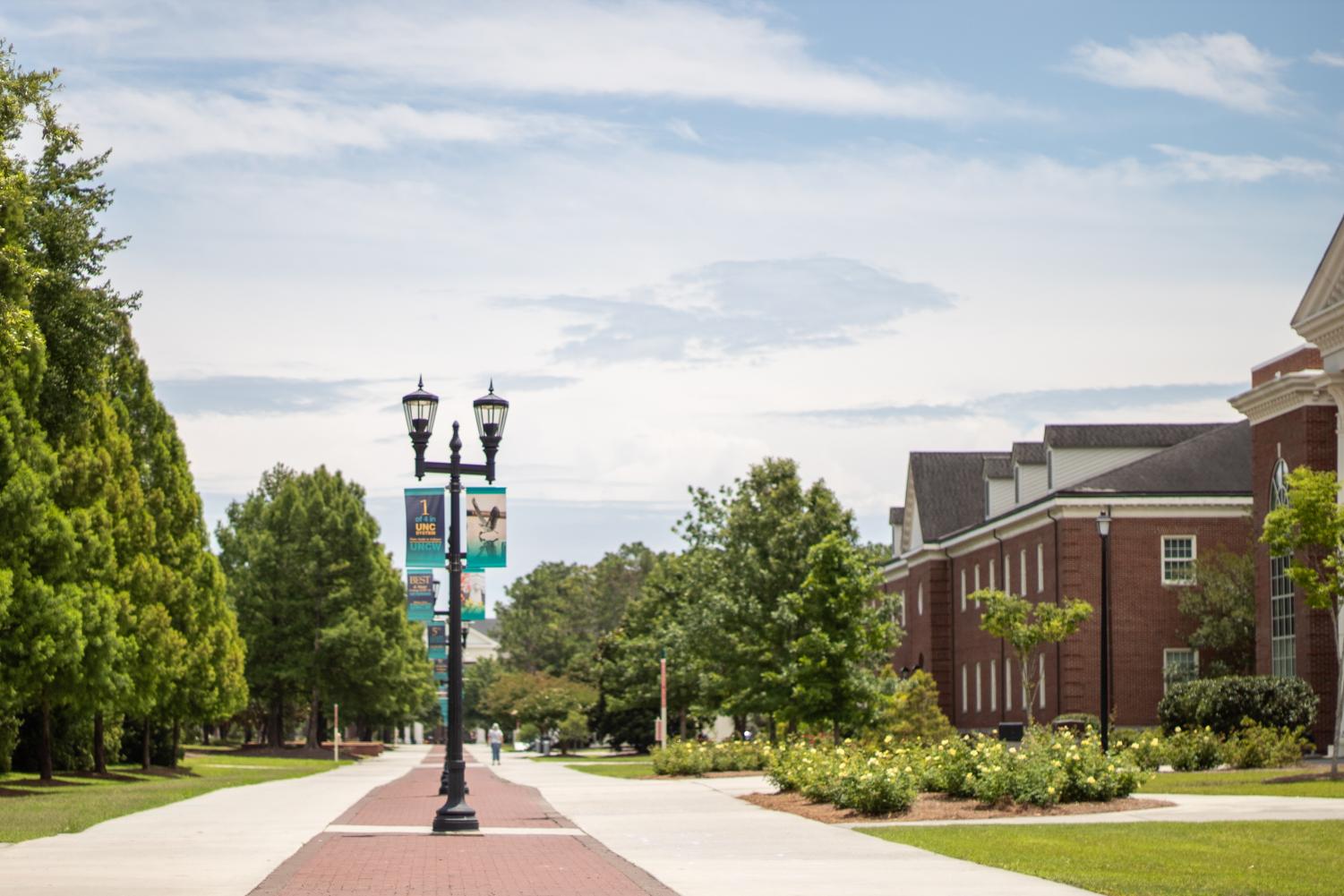 UNCW updates COVID-19 guidelines as students return to campus – The Seahawk