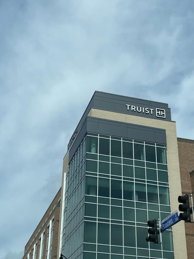 Truist financial building in downtown Wilmington located in the heart of an up and coming neighborhood. This building was the tallest and newest. 