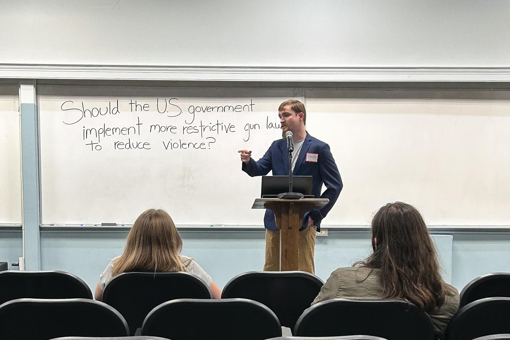 One student expresses his stance on gun control, after which other students have the chance to ask questions or make a rebuttal. The debate was moderated by Braver Angels, a non profit crated with the mission to depolarize America.