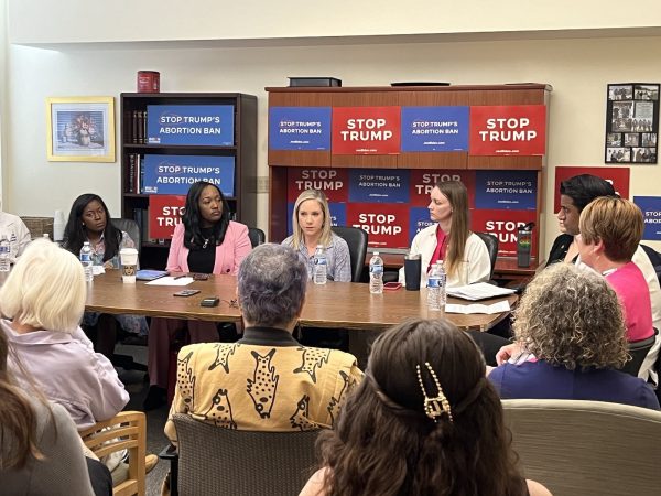 Biden-Harris administration hosts roundtable to discuss the experiences of two womens pregnancies post the overturn of Roe v. Wade in 2022 (Courtesy of the Biden Campaign).