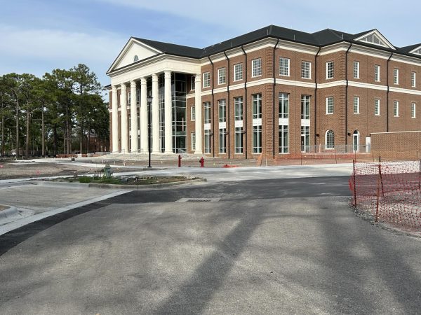 Randall Library is under construction as UNCW works to expand the building and resources it offers. (Peyton Lewis/The Seahawk)