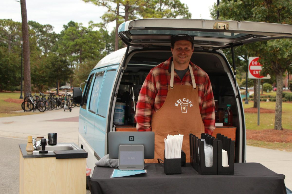 Timo Andrews and his business, Kei Café, outside of the UNCW Student Recreation Center (Samantha Hill/The Seahawk). 