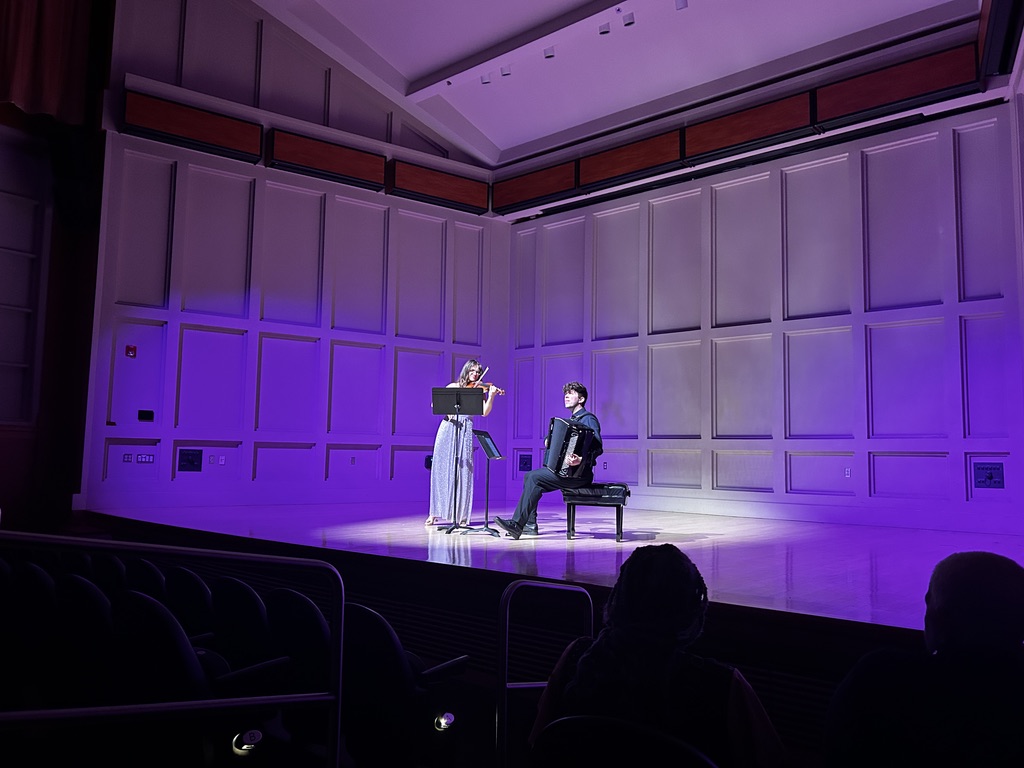 Karolina Mikołajczyk and Iwo Jedynecki performing together in Beckwith Recital Hall, March 27 (Courtesy of Becky Baack/UNCW Office of the Arts).